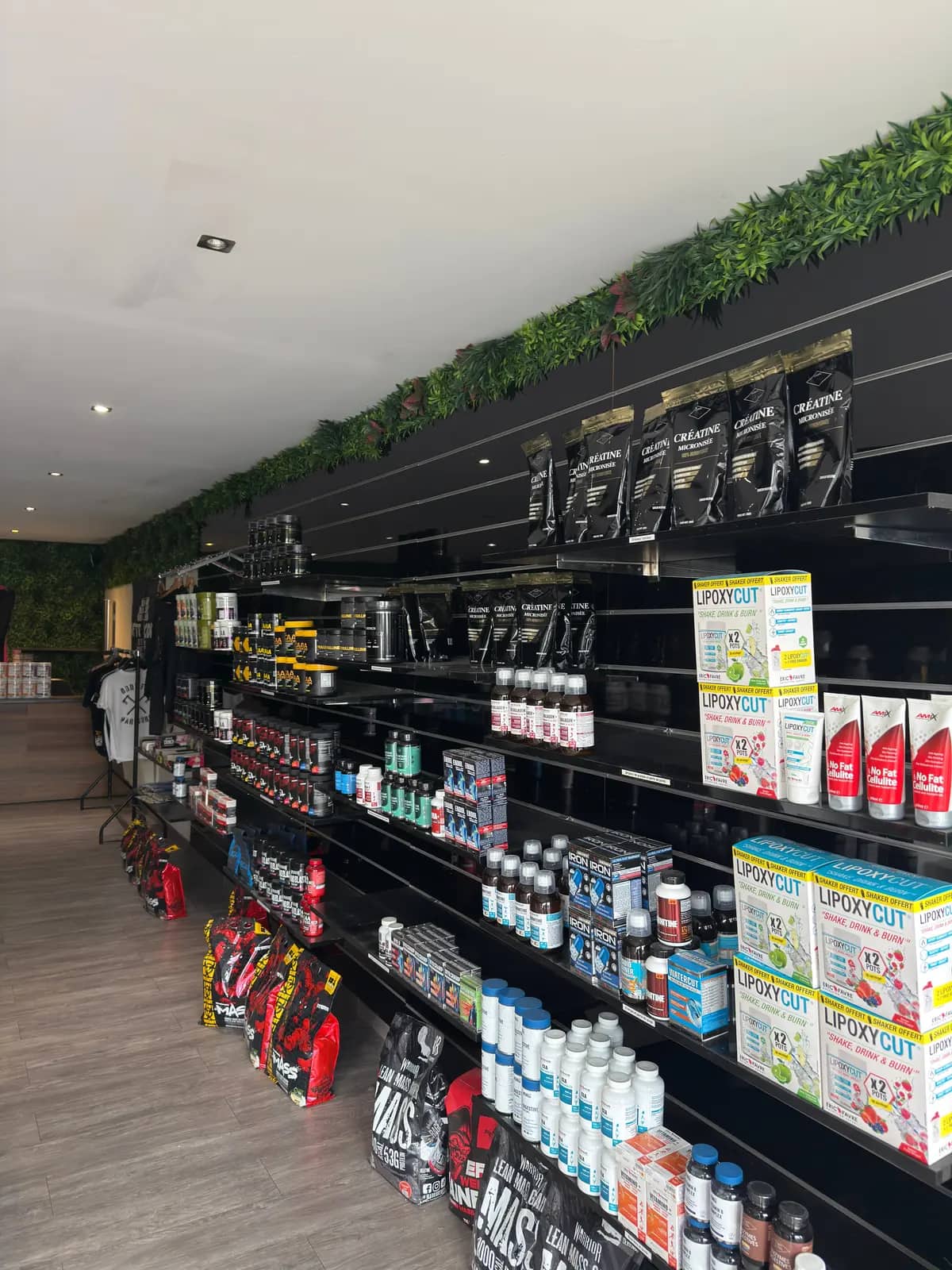 Les rayons de la boutique BodyStart Nutrition à Coignières